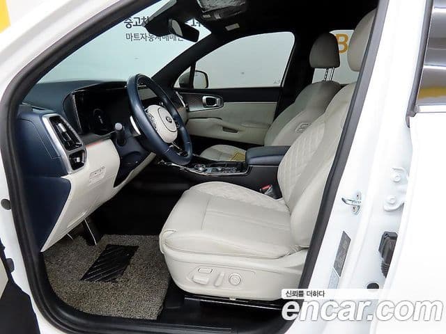Kia Sorento 2021 — Фото 5/20