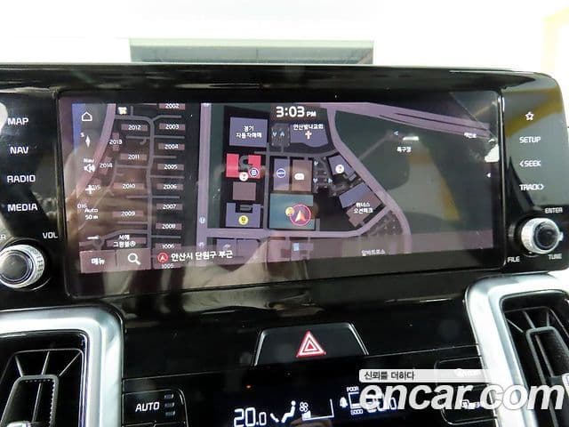 Kia Sorento 2021 — Фото 15/20