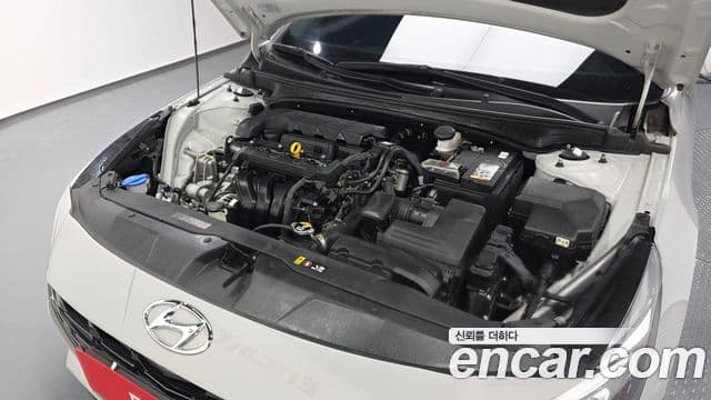 Hyundai Avante 2022 — ფოტო 6/20
