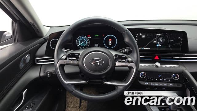Hyundai Avante 2022 — ფოტო 13/20