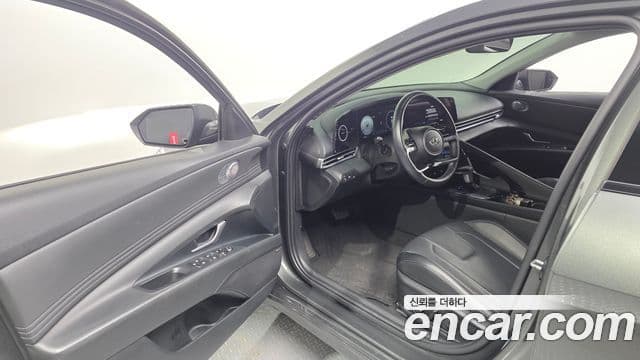 Hyundai Avante 2022 — ფოტო 10/20