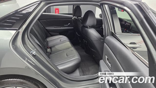 Hyundai Avante 2022 — ფოტო 12/20