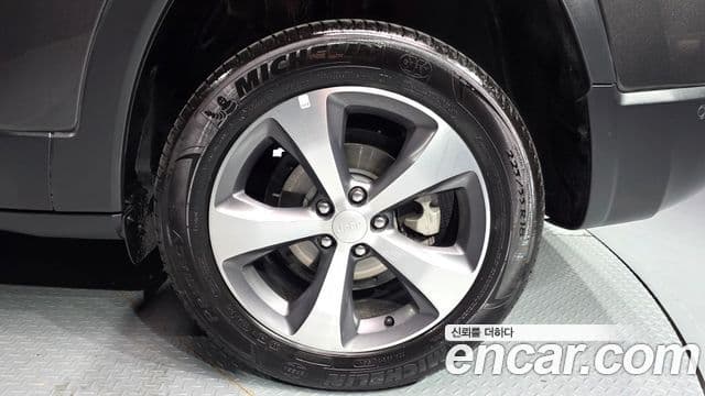 Jeep Cherokee 2022 — Photo 4/33