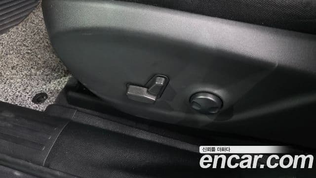 Jeep Cherokee 2022 — Photo 33/33