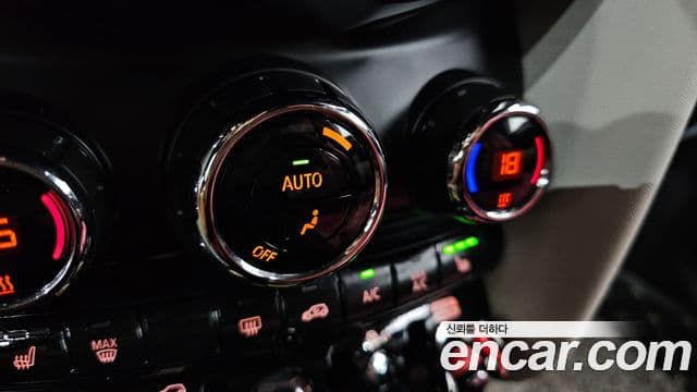 Mini Cooper Electric 2022 — ფოტო 30/30