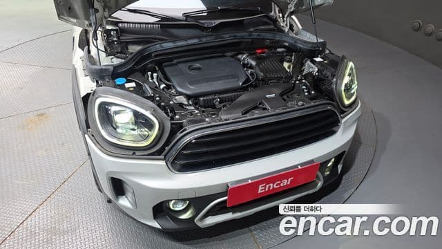 Mini Cooper Countryman 2023 — ფოტო 5/20