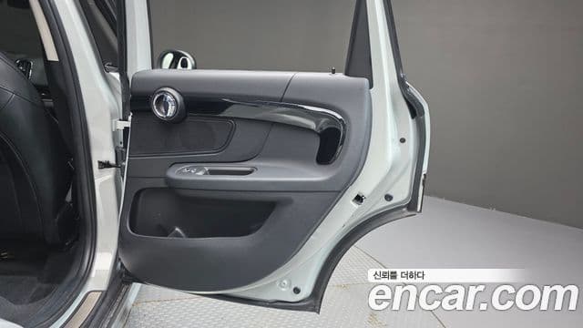 Mini Cooper Countryman 2023 — Photo 22/32