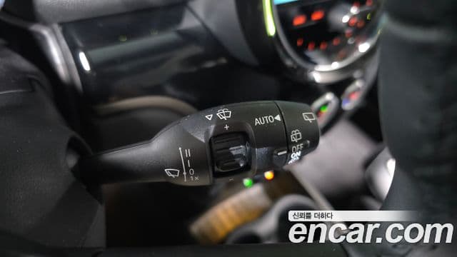 Mini Cooper Countryman 2023 — Photo 23/32