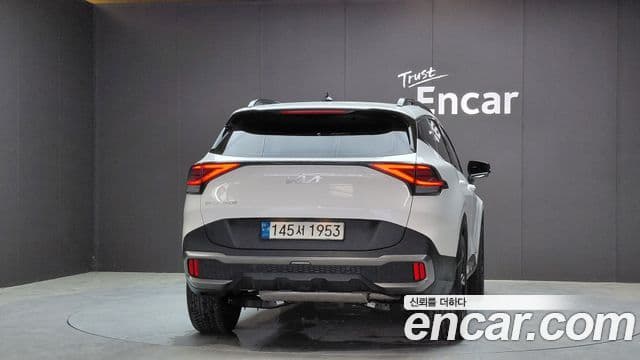 Kia Sportage 2021 — ფოტო 4/20