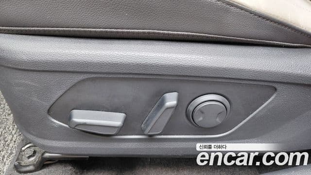 Kia Sportage 2021 — ფოტო 19/20