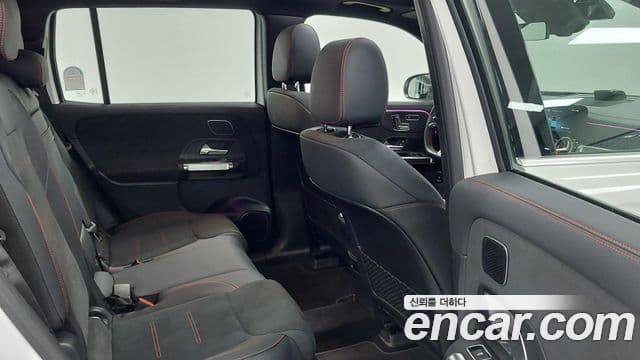 Mercedes-Benz EQB 2025 — ფოტო 17/20
