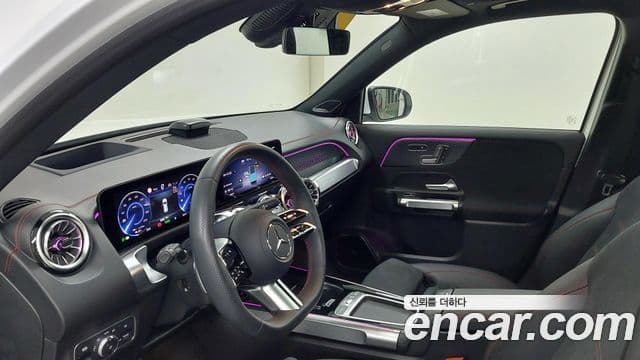 Mercedes-Benz EQB 2025 — ფოტო 19/20