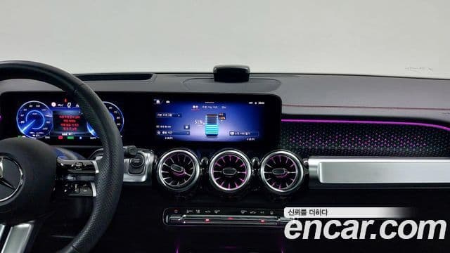 Mercedes-Benz EQB 2025 — ფოტო 20/20