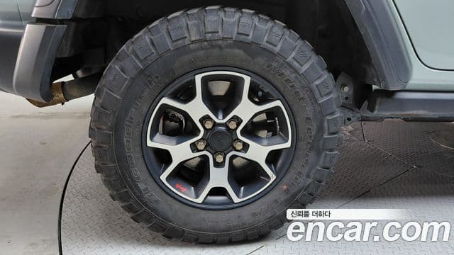 Jeep Wrangler 2023 — Фото 5/20