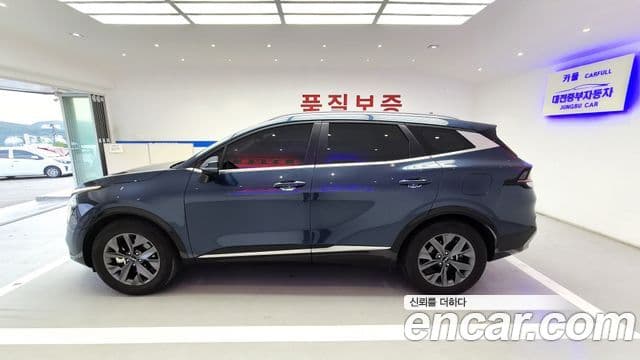 Kia Sportage 2023 — Фото 3/20