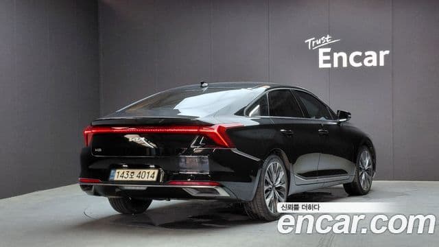 Kia K8 2022 — ფოტო 2/20