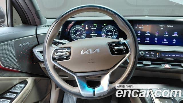 Kia K8 2022 — ფოტო 13/20
