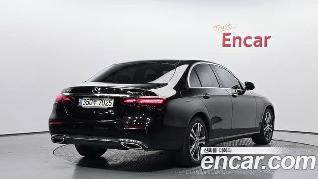 Mercedes-Benz E-Class 2021 — Şəkil 2/20