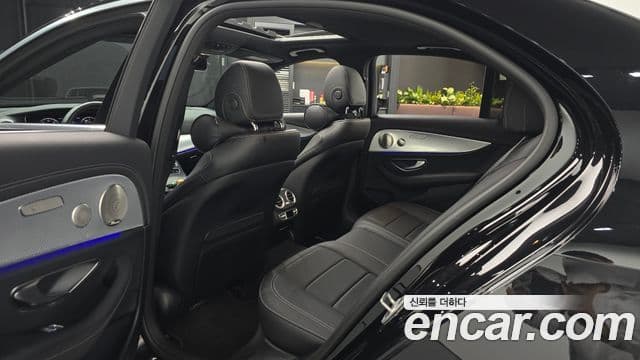 Mercedes-Benz E-Class 2021 — Şəkil 11/20