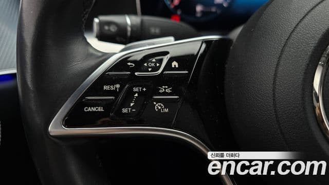 Mercedes-Benz E-Class 2021 — Şəkil 18/20