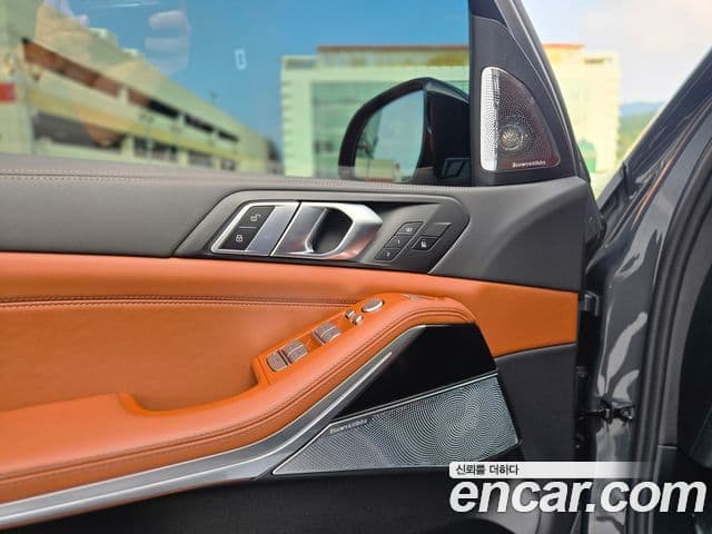 BMW X5 2025 — ფოტო 7/19