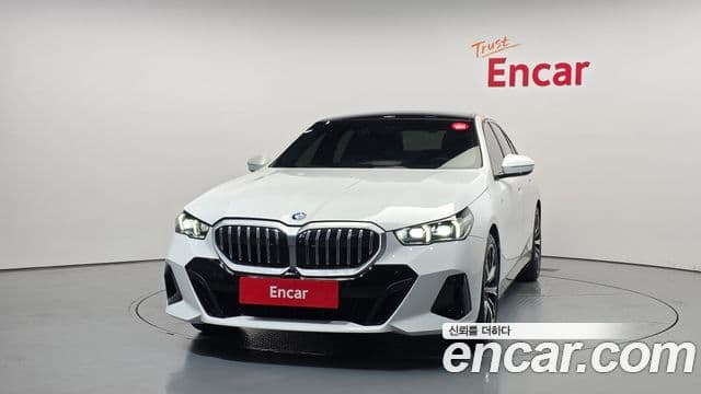 BMW 5 Series 2024 — ფოტო 3/20
