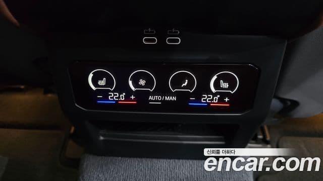 BMW 5 Series 2024 — ფოტო 18/20