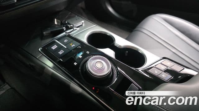 Kia K8 2022 — ფოტო 9/20