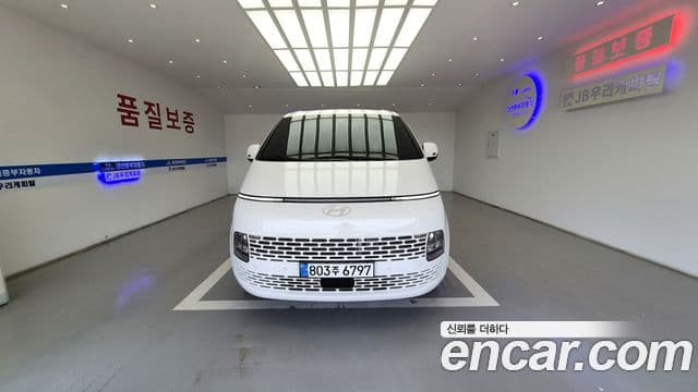 Hyundai Staria 2025 — ფოტო 10/19