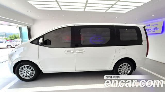 Hyundai Staria 2025 — ფოტო 2/19