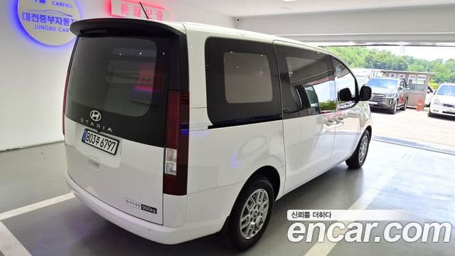 Hyundai Staria 2025 — ფოტო 12/19