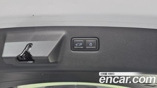 Hyundai Santa Fe 2023 — ფოტო 20/20