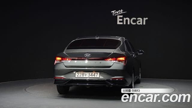 Hyundai Avante 2023 — ფოტო 3/20