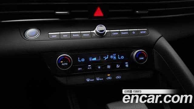 Hyundai Avante 2023 — ფოტო 18/20