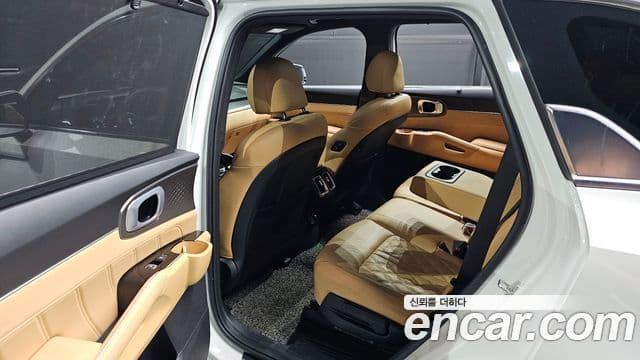 Kia Sorento 2023 — Şəkil 11/20