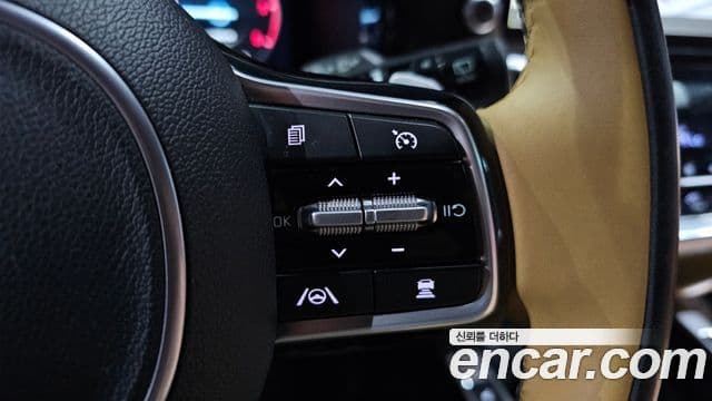 Kia Sorento 2023 — Şəkil 16/20