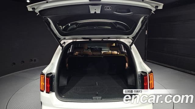 Kia Sorento 2023 — Şəkil 20/20