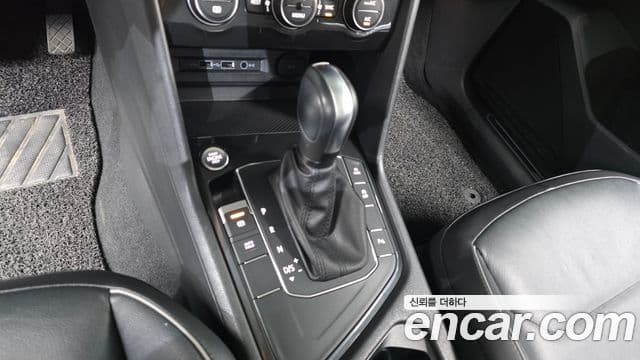Volkswagen Tiguan 2020 — Şəkil 9/20