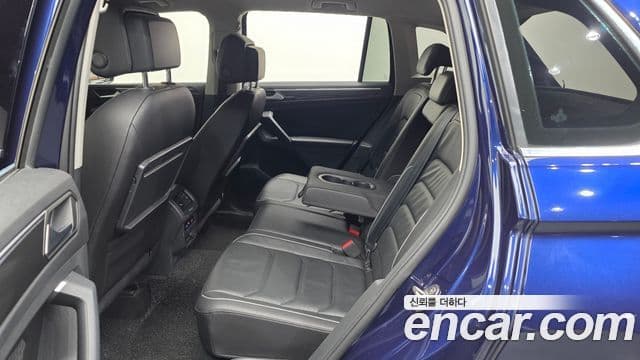 Volkswagen Tiguan 2020 — Şəkil 12/20
