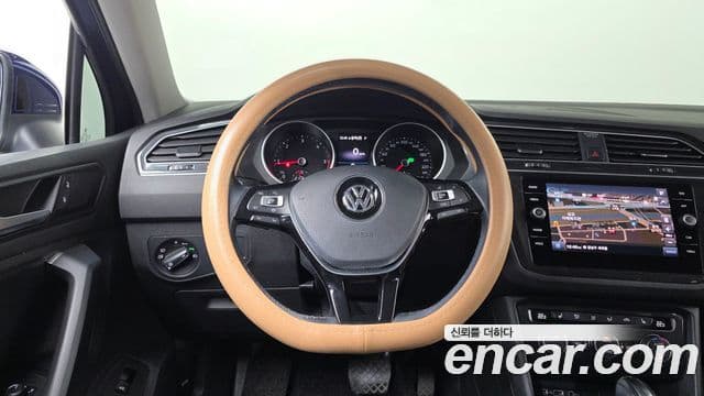 Volkswagen Tiguan 2020 — Şəkil 13/20
