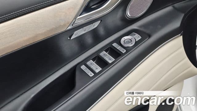 Genesis GV80 2020 — Photo 26/35