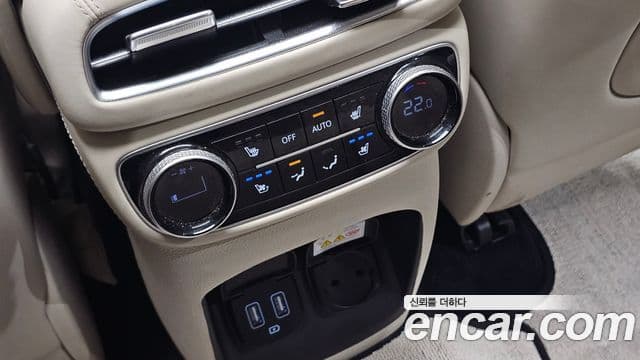 Genesis GV80 2020 — Photo 25/35