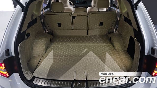 Genesis GV80 2020 — Photo 28/35