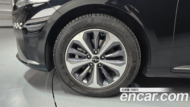 Kia K8 2023 — Şəkil 4/20