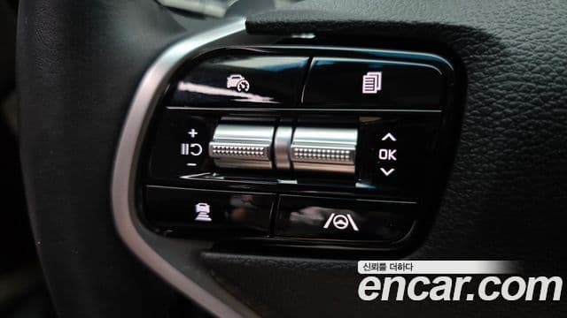Kia K8 2023 — Şəkil 18/20