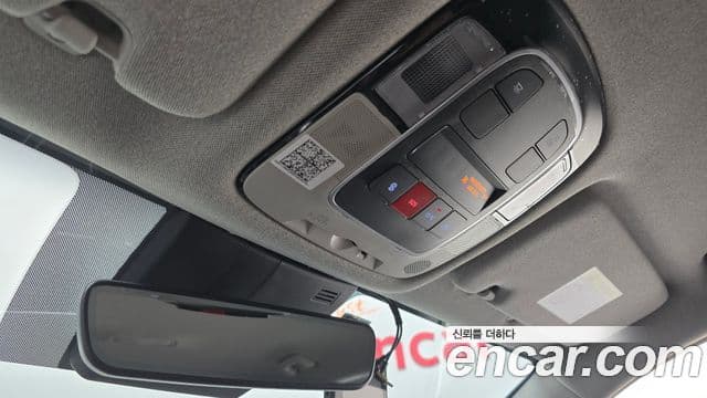 Hyundai Sonata Hybrid 2022 — Photo 12/31
