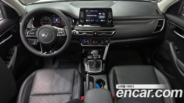 Kia Seltos 2020 — ფოტო 7/20