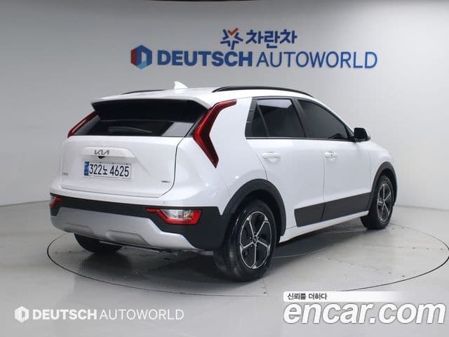 Kia Niro 2022 — Şəkil 1/20