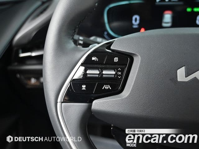 Kia Niro 2022 — Şəkil 16/20