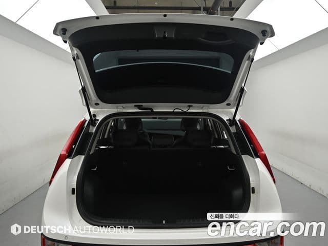 Kia Niro 2022 — Şəkil 19/20